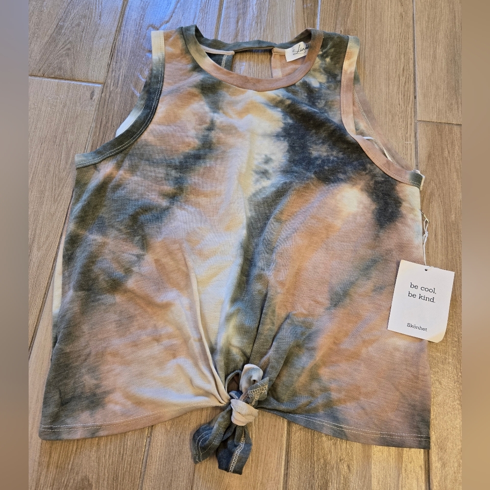 Skirt + Skirt Tie-Front Tank Top in Green & Beige Tie-Dye